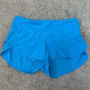 lululemon speed up shorts | size 4 | 2.5 low rise